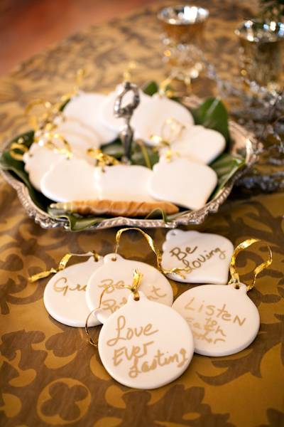 Guestbook Alternatives for a Christmas or Winter Wedding